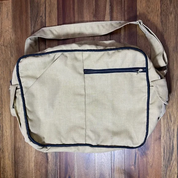 Vintage Altra Boulder Colorado Tan Messenger Bag